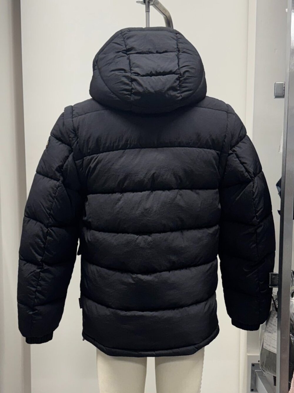 Napapijri Black Modular 3-in-1 Jacket – Removable Hood & Sleeves - Picture 3 of 16